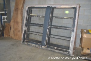 Double_Hung_Windows_North_Coast_Recycled_Mullumbimby2